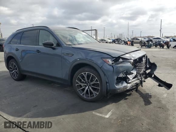 ✅ 2025 Mazda CX-70 Premium Plus • VIN: JM3KJEHAXS1129111 • Лот: 82434495. Опубликован ранее на Copart с пробегом 3 427 миль. Бесплатный доступ к архиву аукционных продаж из США и подробный отчёт об истории автомобиля на DreamBid. Изображение 4.