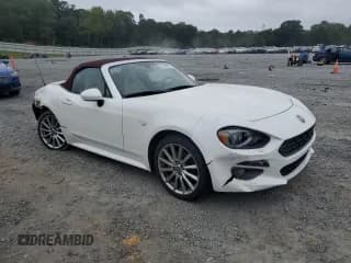 ✅ 2019 FIAT 124 Spider Urbana Edition • VIN: JC1NFAEK2K0141379 • Лот: 72146204. Опубликован ранее на Copart с пробегом 46 291 миль. Бесплатный доступ к архиву аукционных продаж из США и подробный отчёт об истории автомобиля на DreamBid. Изображение 4.