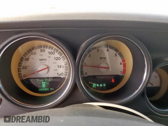 ✅ 2010 Dodge Challenger R/T Classic • VIN: 2B3CJ5DT5AH265314 • Lot: 84920985. Listed on Copart with 168,081 mi. Free auction sales archive from the USA and detailed vehicle history report at DreamBid. Image 9.