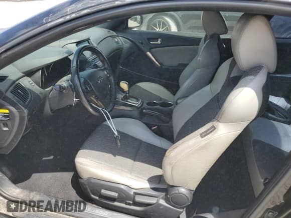 2013 Hyundai Genesis Coupe R-Spec с VIN KMHHT6KD2DU094891, выставлен на аукционе Copart как лот 52727585 с пробегом 185 203 миль миль и Чистый • Clean title. История ставок и продаж доступна на DreamBid. Изображение 7.