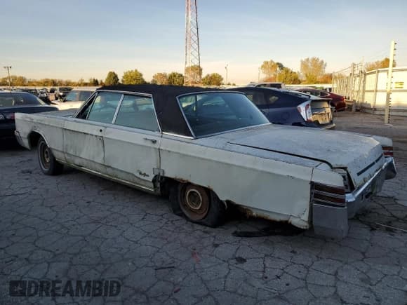 ✅ 1967 Chrysler New Yorker • VIN: CH43K73231908 • Lot: 76277454. Listed on Copart with Not provided. Free auction sales archive from the USA and detailed vehicle history report at DreamBid. Image 2.