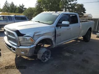 ✅ 2018 Ram 2500 Laramie • VIN: 3C6UR5KLXJG189952 • Лот: 65456344. Опубликован ранее на Copart с пробегом 137 031 миль. Бесплатный доступ к архиву аукционных продаж из США и подробный отчёт об истории автомобиля на DreamBid. Изображение 1.