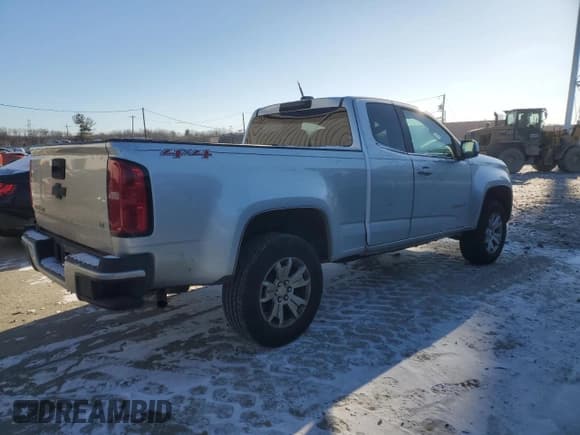 ✅ 2015 Chevrolet Colorado 4WD LT • VIN: 1GCHTBEA7F1185626 • Лот: 46408675. Опубликован ранее на Copart с пробегом 171 388 миль. Бесплатный доступ к архиву аукционных продаж из США и подробный отчёт об истории автомобиля на DreamBid. Изображение 3.