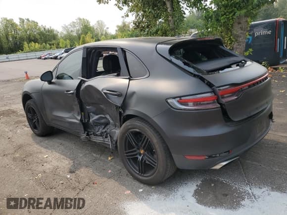 ✅ 2021 Porsche Macan • VIN: WP1AA2A57MLB11316 • Lot: 71252405. Listed on Copart with 27,837 mi. Free auction sales archive from the USA and detailed vehicle history report at DreamBid. Image 2.