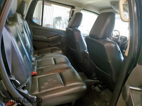 ✅ 2010 Ford Explorer Sport Trac Limited • VIN: 1FMEU3DE7AUA29311 • Lot: 65551435. Wystawiony na Copart z przebiegiem 183 700 mil. Bezpłatny archiwum sprzedaży aukcyjnych z USA i szczegółowy raport historii pojazdu na DreamBid. Zdjęcie 10.