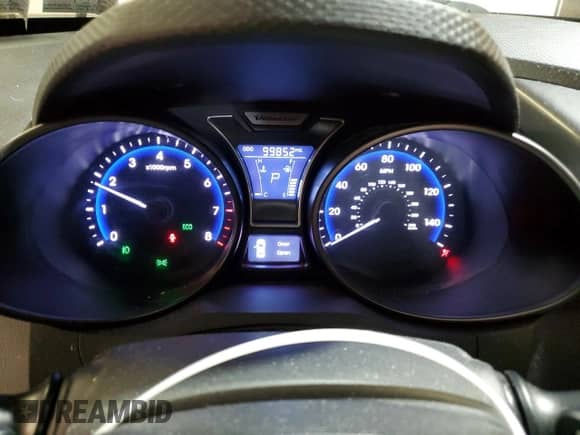 2015 Hyundai Veloster Turbo z VIN KMHTC6AE5FU226436, wystawiony jako Copart lot #49742034 z przebiegiem 99 852 mil mil oraz . Historia ofert i sprzedaży dostępna na DreamBid. Obrazek 9.