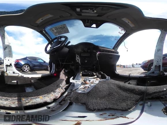 ✅ 2014 Chevrolet SS • VIN: 6G3F15RW6EL958354 • Lot: 42011918. Listed on IAAI with Not provided. Free auction sales archive from the USA and detailed vehicle history report at DreamBid. Image 19.