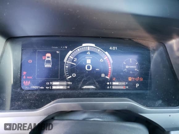 ✅ 2023 Toyota Tundra Platinum • VIN: 5TFNA5DB3PX084778 • Lot: 87190314. Listed on Copart with 19,051 mi. Free auction sales archive from the USA and detailed vehicle history report at DreamBid. Image 9.