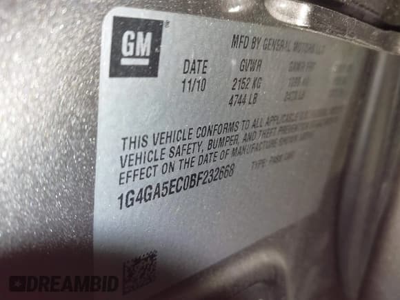 ✅ 2011 Buick LaCrosse CX • VIN: 1G4GA5EC0BF232668 • Lot: 43592615. Wystawiony na IAAI z przebiegiem 124 001 mil. Bezpłatny archiwum sprzedaży aukcyjnych z USA i szczegółowy raport historii pojazdu na DreamBid. Zdjęcie 9.