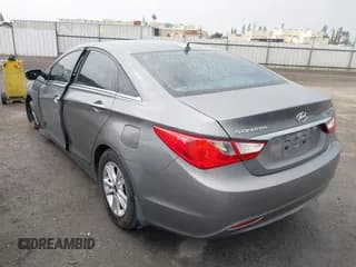 ✅ 2013 Hyundai Sonata GLS • VIN: 5NPEB4AC1DH757837 • Lot: 43508202. Wystawiony na IAAI z przebiegiem 89 736 mil. Bezpłatny archiwum sprzedaży aukcyjnych z USA i szczegółowy raport historii pojazdu na DreamBid. Zdjęcie 3.