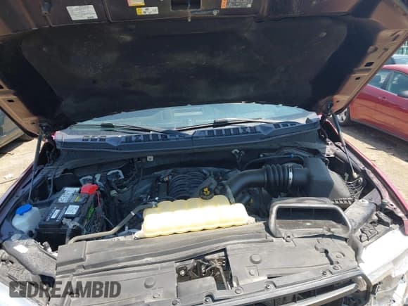 ✅ 2020 Ford F-150 XL • VIN: 1FTFW1E55LFA86863 • Lot: 42793728. Listed on IAAI with 83,317 mi. Free auction sales archive from the USA and detailed vehicle history report at DreamBid. Image 10.