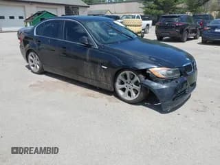 ✅ 2006 BMW 3 Series 330xi • VIN: WBAVD33566KV66774 • Lot: 42562019. Wystawiony na IAAI z przebiegiem 89 308 mil. Bezpłatny archiwum sprzedaży aukcyjnych z USA i szczegółowy raport historii pojazdu na DreamBid. Zdjęcie 1.
