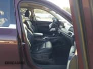 ✅ 2022 Kia Telluride EX • VIN: 5XYP3DHC9NG304327 • Lot: 43244280. Wystawiony na IAAI z przebiegiem 58 868 mil. Bezpłatny archiwum sprzedaży aukcyjnych z USA i szczegółowy raport historii pojazdu na DreamBid. Zdjęcie 5.