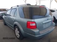 ✅ 2007 Ford Freestyle Limited • VIN: 1FMZK06187GA06675 • Lot: 42440399. Wystawiony na IAAI z przebiegiem 196 855 mil. Bezpłatny archiwum sprzedaży aukcyjnych z USA i szczegółowy raport historii pojazdu na DreamBid. Zdjęcie 3.