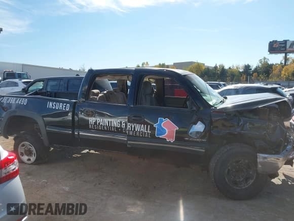 ✅ 2001 Chevrolet Silverado 2500HD LS • VIN: 1GCHC23G21F101862 • Lot: 43640023. Wystawiony na IAAI z przebiegiem 176 048 mil. Bezpłatny archiwum sprzedaży aukcyjnych z USA i szczegółowy raport historii pojazdu na DreamBid. Zdjęcie 14.