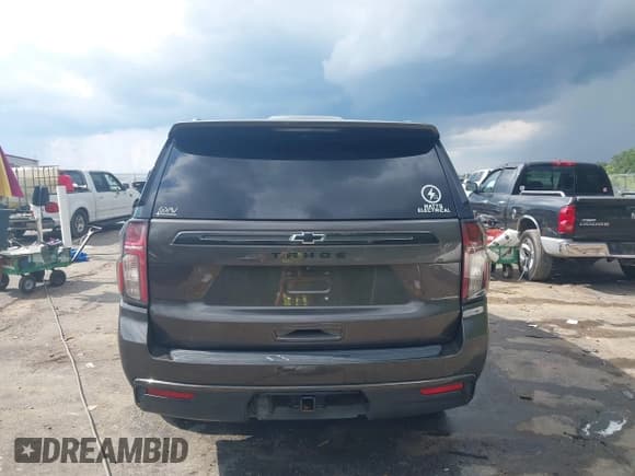 ✅ 2021 Chevrolet Tahoe Z71 • VIN: 1GNSKPKD2MR120466 • Lot: 42515016. Listed on IAAI with 79,366 mi. Free auction sales archive from the USA and detailed vehicle history report at DreamBid. Image 16.