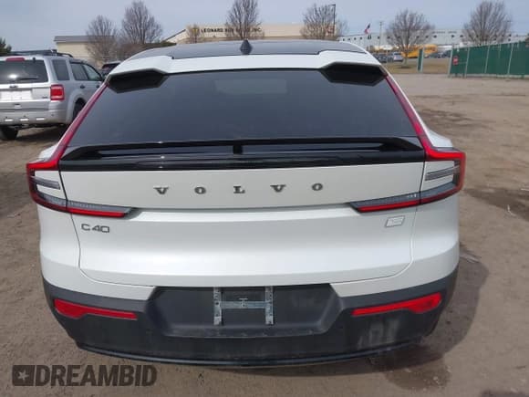 ✅ 2023 Volvo C40 Ultimate • VIN: YV4ED3GM1P2056366 • Lot: 41748881. Listed on IAAI with 18,462 mi. Free auction sales archive from the USA and detailed vehicle history report at DreamBid. Image 16.