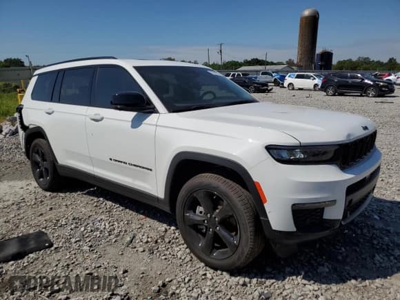 ✅ 2025 Jeep Grand Cherokee Limited • VIN: 1C4RJKBG2S8660071 • Lot: 70662735. Wystawiony na Copart z przebiegiem 4 994 mil. Bezpłatny archiwum sprzedaży aukcyjnych z USA i szczegółowy raport historii pojazdu na DreamBid. Zdjęcie 4.