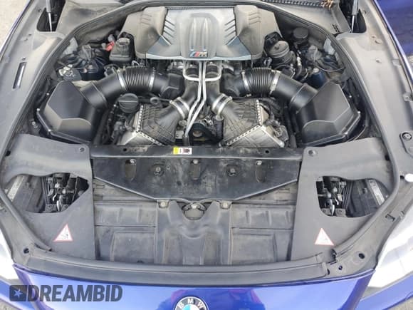 ✅ 2014 BMW M6 • VIN: WBS6C9C5XEDV73722 • Lot: 87202664. Listed on Copart with 68,283 mi. Free auction sales archive from the USA and detailed vehicle history report at DreamBid. Image 13.