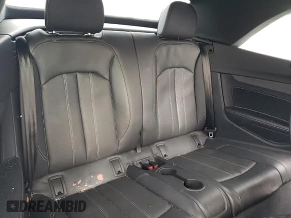 ✅ 2023 Audi A5 Cabriolet S line Prestige • VIN: WAU5AGF52PN003135 • Lot: 85002054. Wystawiony na Copart z przebiegiem 17 627 mil. Bezpłatny archiwum sprzedaży aukcyjnych z USA i szczegółowy raport historii pojazdu na DreamBid. Zdjęcie 10.