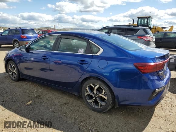 ✅ 2019 Kia Forte EX • VIN: 3KPF54AD0KE111663 • Lot: 69077365. Wystawiony na Copart z przebiegiem 117 649 mil. Bezpłatny archiwum sprzedaży aukcyjnych z USA i szczegółowy raport historii pojazdu na DreamBid. Zdjęcie 2.