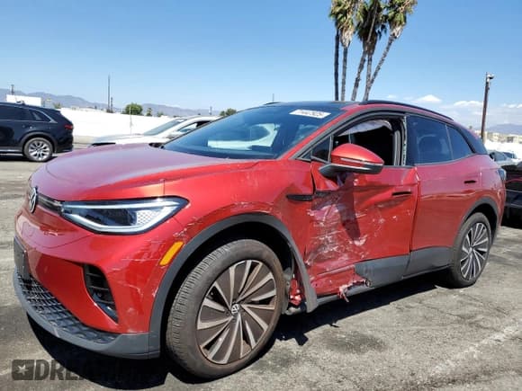 ✅ 2024 Volkswagen ID.4 S • VIN: 1V25MPE83RC002451 • Lot: 71447925. Wystawiony na Copart z przebiegiem 8 377 mil. Bezpłatny archiwum sprzedaży aukcyjnych z USA i szczegółowy raport historii pojazdu na DreamBid. Zdjęcie 1.