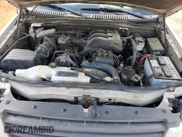 ✅ 2006 Ford Explorer XLS • VIN: 1FMEU72E06UB03315 • Lot: 55538205. Wystawiony na Copart z przebiegiem 172 918 mil. Bezpłatny archiwum sprzedaży aukcyjnych z USA i szczegółowy raport historii pojazdu na DreamBid. Zdjęcie 12.