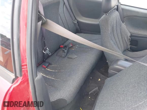 ✅ 2004 Chevrolet Cavalier • VIN: 1G1JC12F647369535 • Lot: 42955282. Listed on IAAI with 208,553 mi. Free auction sales archive from the USA and detailed vehicle history report at DreamBid. Image 8.