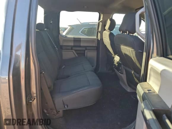 ✅ 2019 Ford F-150 XL • VIN: 1FTEW1CP7KKC98492 • Lot: 94544535. Wystawiony na Copart z przebiegiem 85 511 mil. Bezpłatny archiwum sprzedaży aukcyjnych z USA i szczegółowy raport historii pojazdu na DreamBid. Zdjęcie 10.