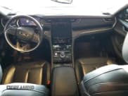 ✅ 2023 Jeep Grand Cherokee Limited • VIN: 1C4RJKBGXP8830376 • Lot: 53998635. Wystawiony na Copart z przebiegiem 78 995 mil. Bezpłatny archiwum sprzedaży aukcyjnych z USA i szczegółowy raport historii pojazdu na DreamBid. Zdjęcie 8.