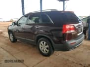 ✅ 2012 Kia Sorento LX • VIN: 5XYKT3A29CG190784 • Lot: 93637575. Wystawiony na Copart z przebiegiem 111 744 mil. Bezpłatny archiwum sprzedaży aukcyjnych z USA i szczegółowy raport historii pojazdu na DreamBid. Zdjęcie 2.