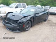 ✅ 2020 Dodge Charger Scat Pack • VIN: 2C3CDXGJ4LH207598 • Lot: 42116471. Wystawiony na IAAI z przebiegiem 31 157 mil. Bezpłatny archiwum sprzedaży aukcyjnych z USA i szczegółowy raport historii pojazdu na DreamBid. Zdjęcie 2.