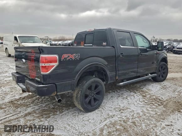 ✅ 2014 Ford F-150 Platinum • VIN: 1FTFW1ET9EFA82767 • Lot: 94850145. Wystawiony na Copart z przebiegiem 216 841 mil. Bezpłatny archiwum sprzedaży aukcyjnych z USA i szczegółowy raport historii pojazdu na DreamBid. Zdjęcie 3.