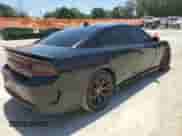 2015 Dodge Charger SRT Hellcat z VIN 2C3CDXL92FH816222, wystawiony jako Copart lot #57322815 z przebiegiem 110 998 mil mil oraz Szkoda całkowita • Salvage title. Historia ofert i sprzedaży dostępna na DreamBid. Obrazek 3.