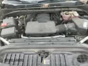 ✅ 2019 GMC Sierra 1500 SLT • VIN: 3GTP8DED6KG302742 • Лот: 63587175. Опубликован ранее на Copart с пробегом 141 944 миль. Бесплатный доступ к архиву аукционных продаж из США и подробный отчёт об истории автомобиля на DreamBid. Изображение 14.