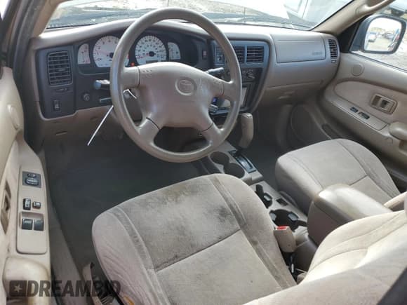 ✅ 2004 Toyota Tacoma PreRunner • VIN: 5TESM92N84Z387347 • Лот: 50037625. Опубликован ранее на Copart с пробегом 170 910 миль. Бесплатный доступ к архиву аукционных продаж из США и подробный отчёт об истории автомобиля на DreamBid. Изображение 9.