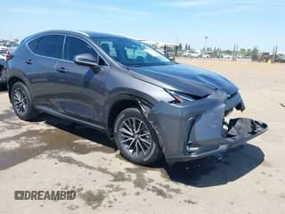 ✅ 2024 Lexus NX 350 Premium • VIN: 2T2GGCEZ4RC053138 • Lot: 42086893. Wystawiony na IAAI z przebiegiem 8 335 mil. Bezpłatny archiwum sprzedaży aukcyjnych z USA i szczegółowy raport historii pojazdu na DreamBid. Zdjęcie 1.