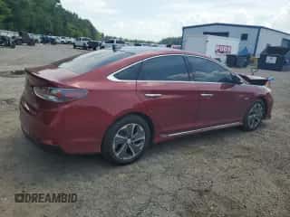 2018 Hyundai Sonata Limited с VIN KMHE34L33JA086907, выставлен на аукционе Copart как лот 65697695 с пробегом 159 268 миль миль и Списание • Salvage title. История ставок и продаж доступна на DreamBid. Изображение 3.
