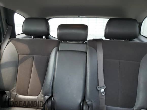 2010 Hyundai Santa Fe GL with VIN 5NMSGDAGXAH369098, listed as a Copart auction lot 60051345 with 202,136 mi miles and Clean title. Bid and sale history available at DreamBid. Image 10.