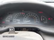 ✅ 1998 Pontiac Sunfire SE • VIN: 3G2JB5242WS850990 • Лот: 43539866. Опубликован ранее на IAAI с пробегом 726 миль. Бесплатный доступ к архиву аукционных продаж из США и подробный отчёт об истории автомобиля на DreamBid. Изображение 7.