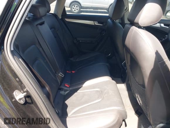 ✅ 2015 Audi A4 Premium Plus • VIN: WAUEFAFL0FA070724 • Lot: 42103016. Listed on IAAI with 91,127 mi. Free auction sales archive from the USA and detailed vehicle history report at DreamBid. Image 8.