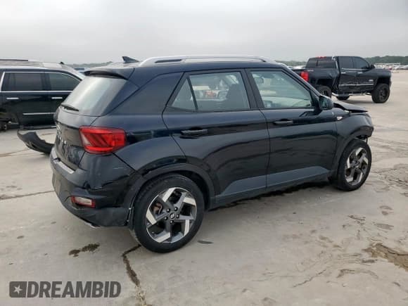 ✅ 2021 Hyundai Venue SEL • VIN: KMHRC8A33MU072942 • Lot: 57939575. Listed on Copart with 25,389 mi. Free auction sales archive from the USA and detailed vehicle history report at DreamBid. Image 3.