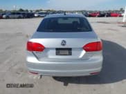 ✅ 2013 Volkswagen Jetta SE • VIN: 3VWDX7AJ0DM367204 • Лот: 43615310. Опубликован ранее на IAAI с пробегом 147 419 миль. Бесплатный доступ к архиву аукционных продаж из США и подробный отчёт об истории автомобиля на DreamBid. Изображение 16.