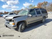 ✅ 1999 Chevrolet Suburban • VIN: 1GNFK16R5XJ507889 • Лот: 91557055. Опубликован ранее на Copart с пробегом 238 345 миль. Бесплатный доступ к архиву аукционных продаж из США и подробный отчёт об истории автомобиля на DreamBid. Изображение 1.