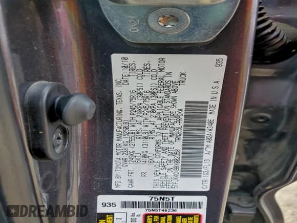 ✅ 2011 Toyota Tacoma PreRunner • VIN: 5TFJX4GN9BX002350 • Lot: 93178255. Listed on Copart with 229,925 mi. Free auction sales archive from the USA and detailed vehicle history report at DreamBid. Image 12.