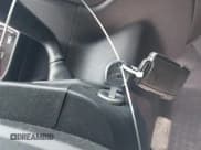 ✅ 2022 Chevrolet Silverado 1500 Custom • VIN: 3GCPYBEK4NG189834 • Lot: 42136171. Wystawiony na IAAI z przebiegiem 95 440 mil. Bezpłatny archiwum sprzedaży aukcyjnych z USA i szczegółowy raport historii pojazdu na DreamBid. Zdjęcie 11.