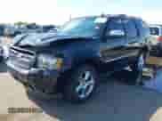 2011 Chevrolet Tahoe LTZ с VIN 1GNSKCE07BR400284, выставлен на аукционе IAAI как лот 43077478 с пробегом 151 694 миль миль и . История ставок и продаж доступна на DreamBid. Изображение 17.