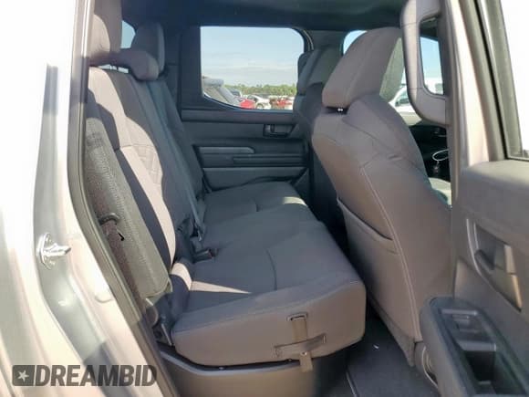 ✅ 2025 Toyota Tacoma SR • VIN: 3TYKD5HNXST018259 • Lot: 91128275. Wystawiony na Copart z przebiegiem 5 178 mil. Bezpłatny archiwum sprzedaży aukcyjnych z USA i szczegółowy raport historii pojazdu na DreamBid. Zdjęcie 10.