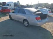 ✅ 2006 Toyota Camry XLE • VIN: 4T1BE30K26U157667 • Лот: 43495593. Опубликован ранее на IAAI с пробегом 174 520 миль. Бесплатный доступ к архиву аукционных продаж из США и подробный отчёт об истории автомобиля на DreamBid. Изображение 3.