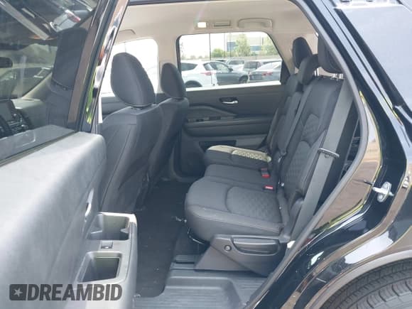 ✅ 2022 Nissan Pathfinder SV • VIN: 5N1DR3BA5NC220847 • Lot: 42164898. Listed on IAAI with 50,627 mi. Free auction sales archive from the USA and detailed vehicle history report at DreamBid. Image 8.